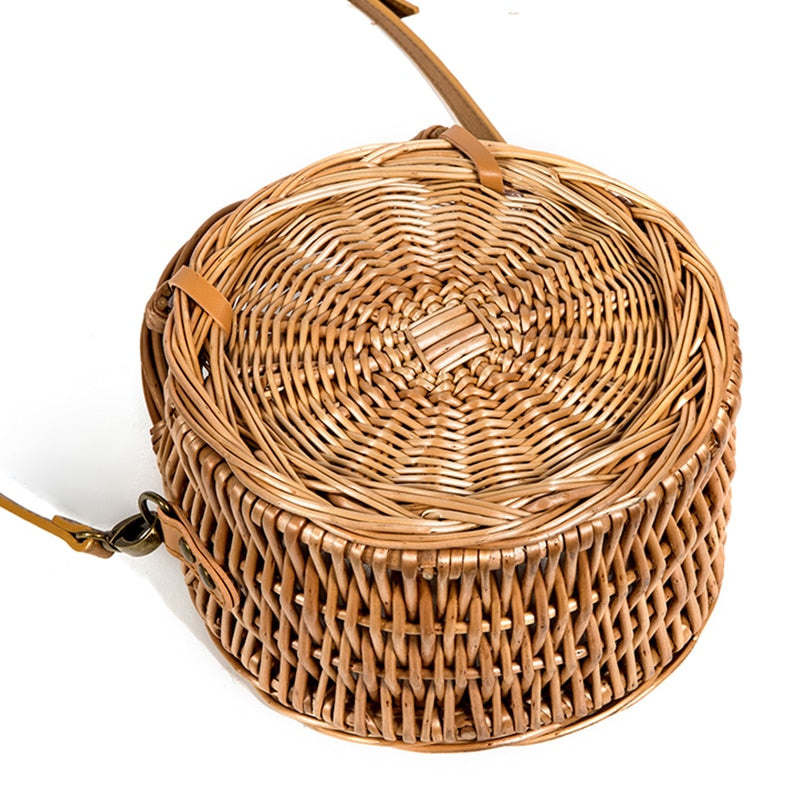 Barabum Rattan Straw Crossbody Bag for Summer Holiday Beach